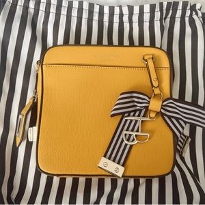 Henri Bendel bag
